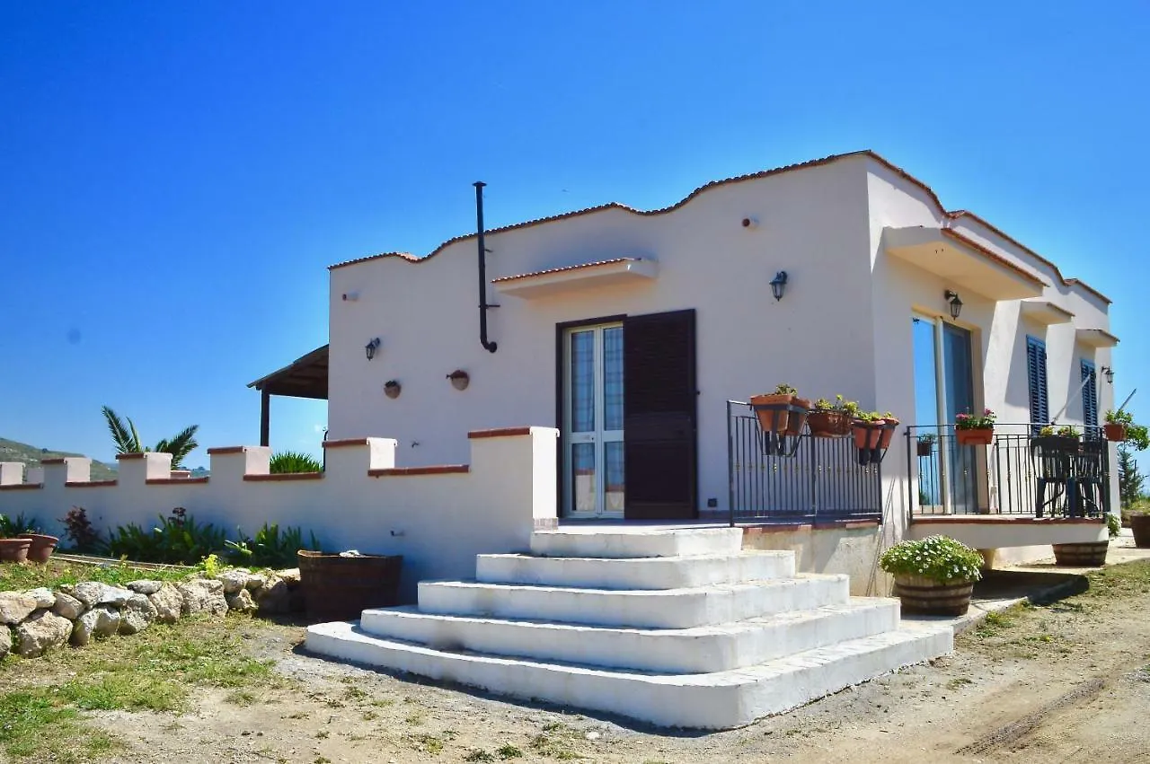 Villa Chiara Montallegro 0*,  Italy