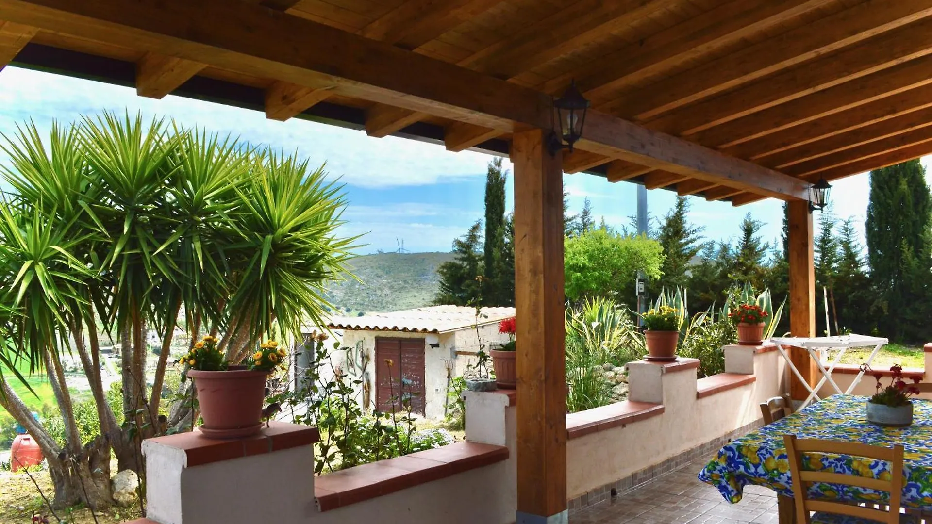 Villa Chiara Montallegro