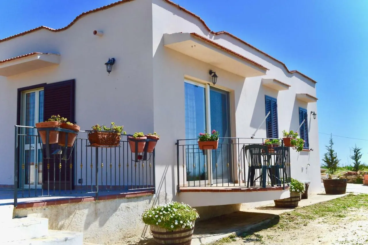 Villa Chiara Montallegro Holiday home